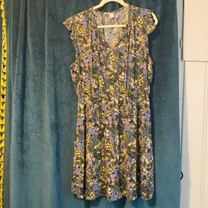 Old Navy sleeveless floral dress size xl